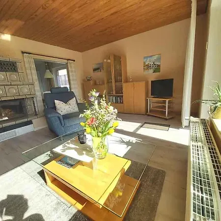 Ferienwohnung Haus Schwalbennest Bensersiel Exterior foto