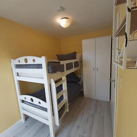 Ferienwohnung Haus Schwalbennest Bensersiel Exterior foto